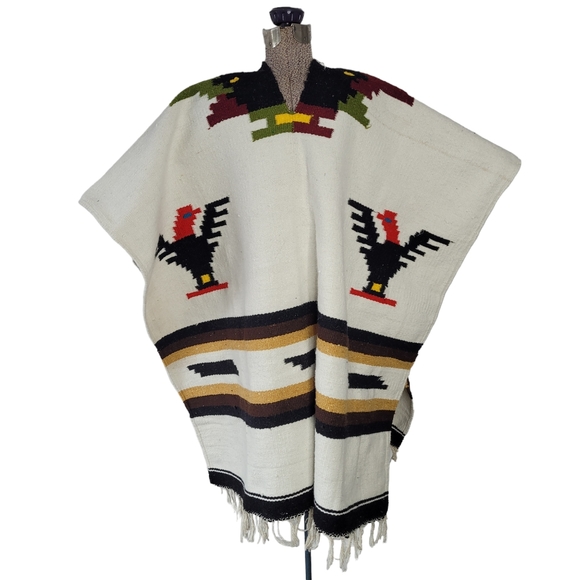 Vintage Mexican wool poncho with thunderbirds - Picture 5 of 11